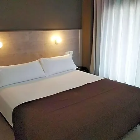 מלון Delicias (adults Only) 2*